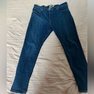 Levi’s 721 high rise skinny